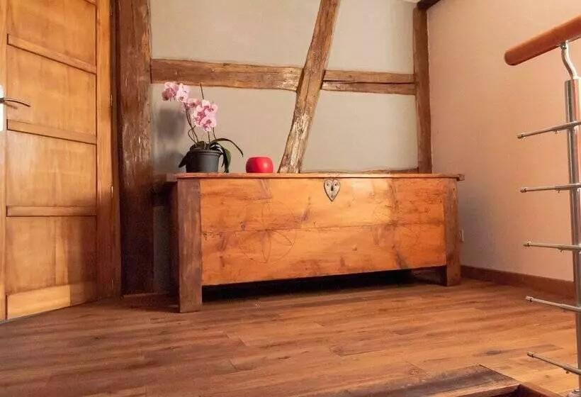 Aamiaismajoitus (B&B) La Maison D Emilie