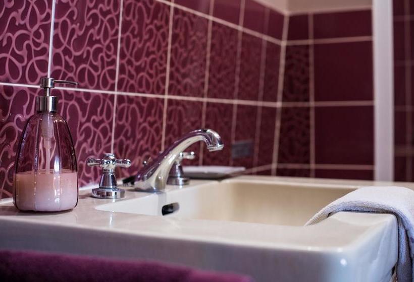 تختخواب و صبحانه La Maison Du Sart