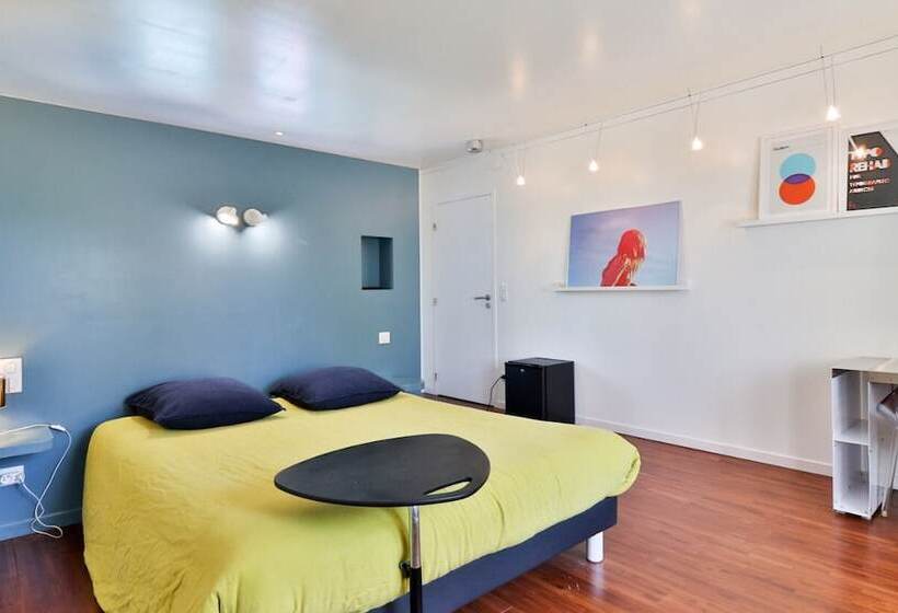 민박 Le Jour Et La Nuit  Maison D Hôtes