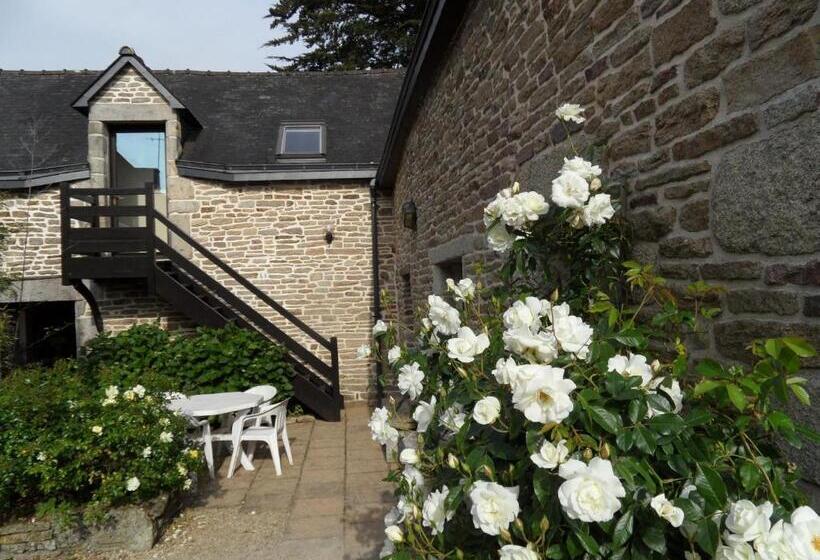 Bed and Breakfast Les Pieds Dans L Herbe