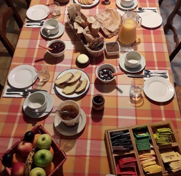 Bed and Breakfast Les Pieds Dans L Herbe