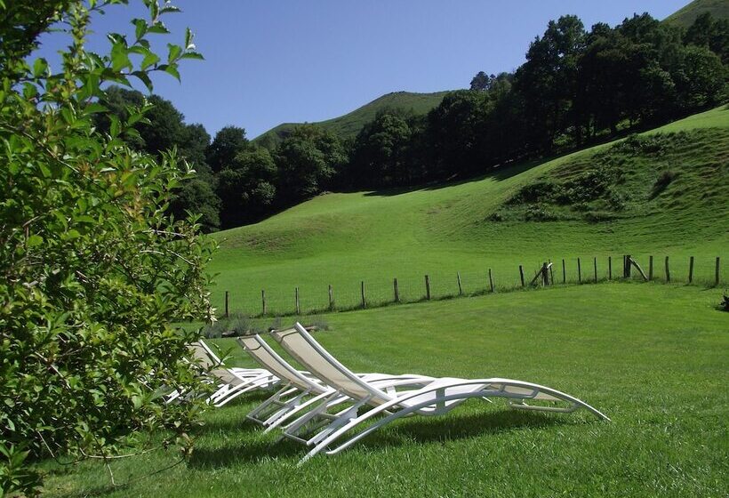 ベッドアンドブレックファースト Maison Aguerria