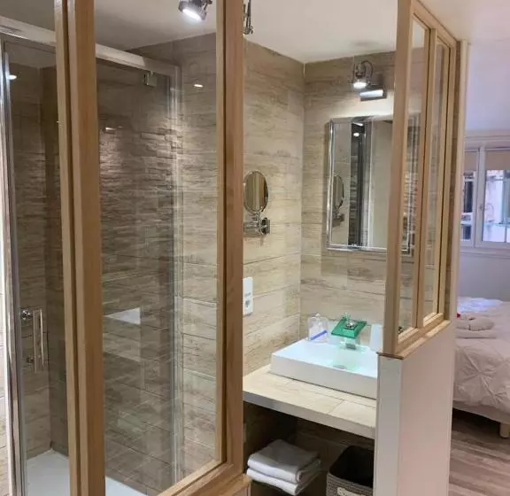 تختخواب و صبحانه Marseille City Chambres&appartements