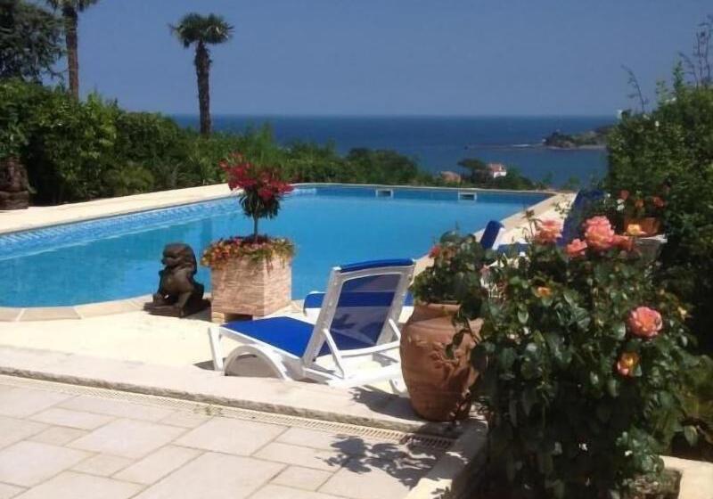 مبيت وإفطار Villa Erresiñolettean