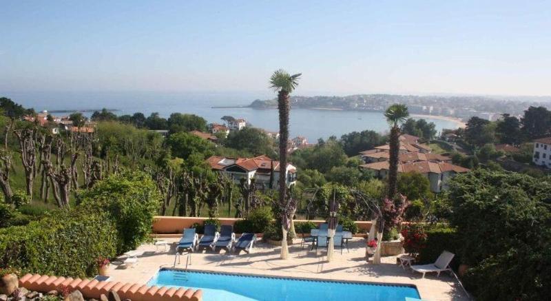 مبيت وإفطار Villa Erresiñolettean