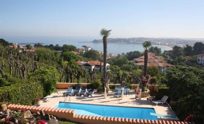 مبيت وإفطار Villa Erresiñolettean