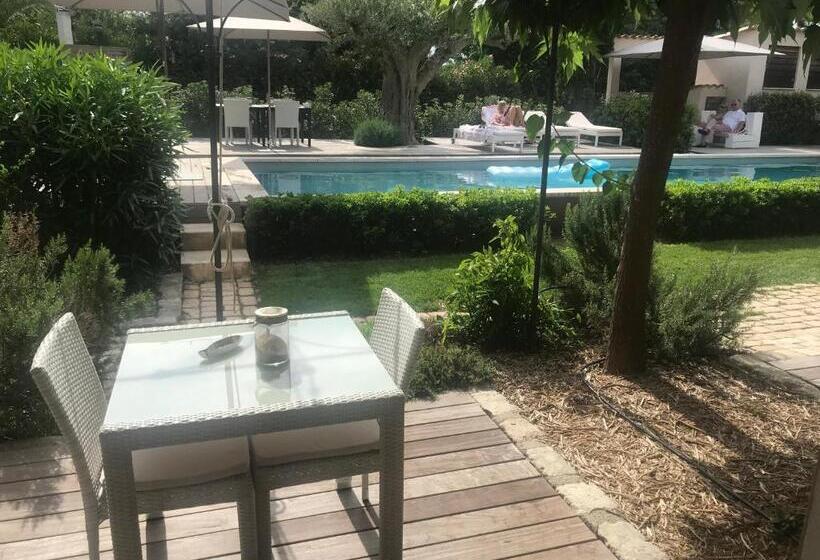 Villa La Begude   Boutique Luxury B&b