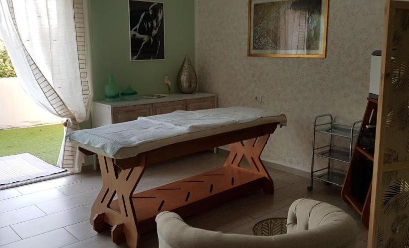 Cyrnea B&b Adults Only