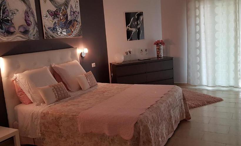 Cyrnea B&b Adults Only