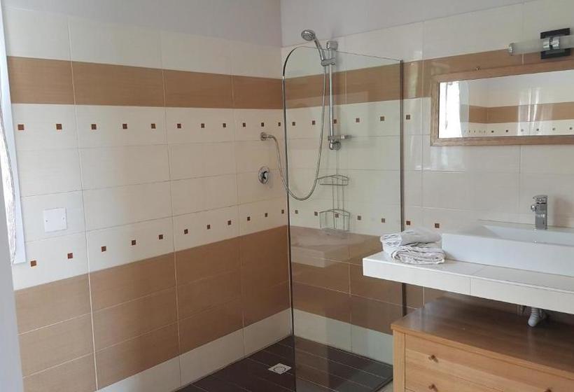 Cyrnea B&b Adults Only