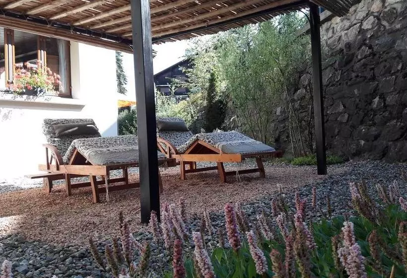 هتل Alp Hôtel