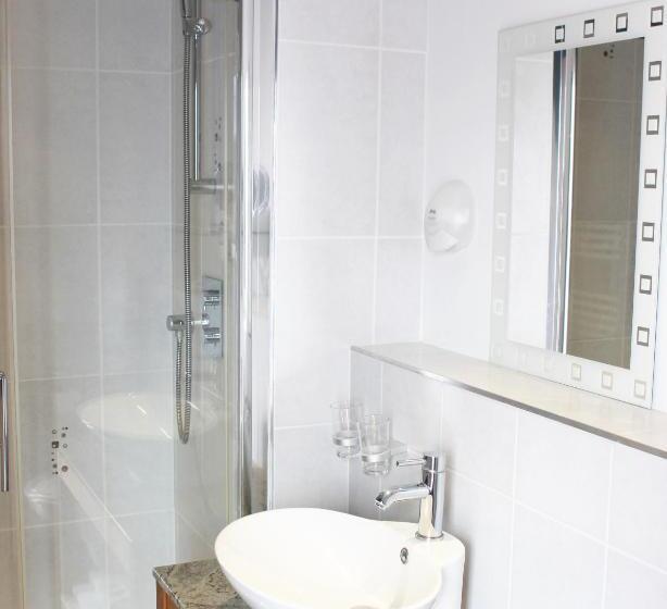 فندق Au Bon Coin Du Lac