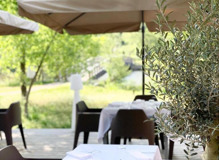 فندق Au Bon Coin Du Lac