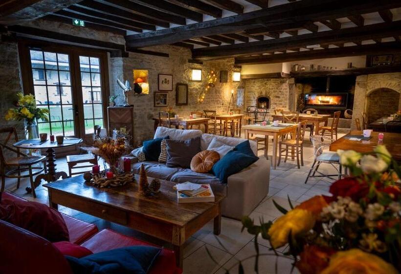 فندق Domaine De La Pommeraye & Spa