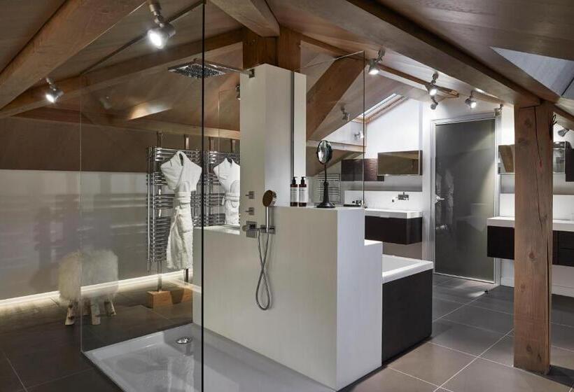 فندق Chalet Alpen Valley, Montblanc