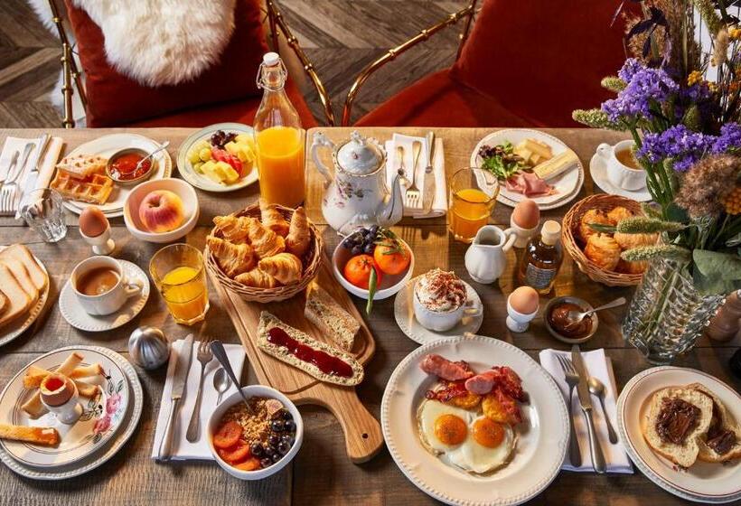 فندق Chalet Alpen Valley, Montblanc