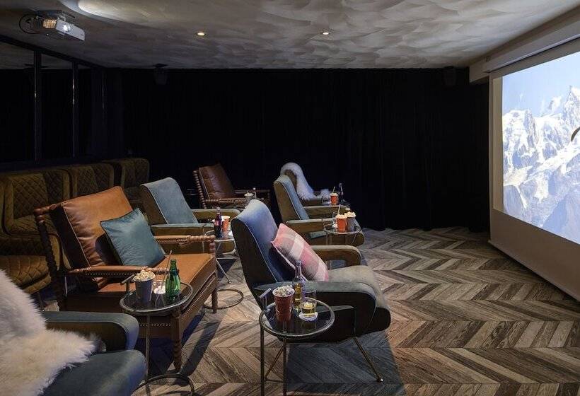 فندق Chalet Alpen Valley, Montblanc