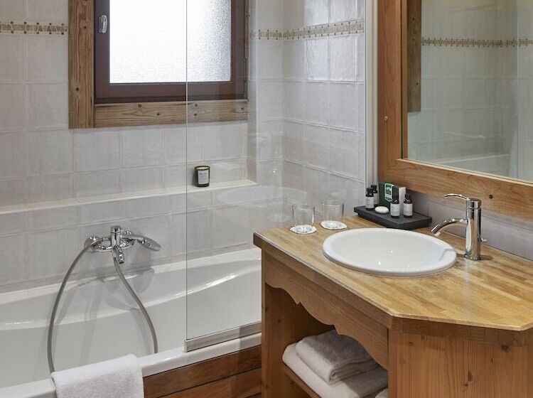 فندق Chalet Alpen Valley, Montblanc