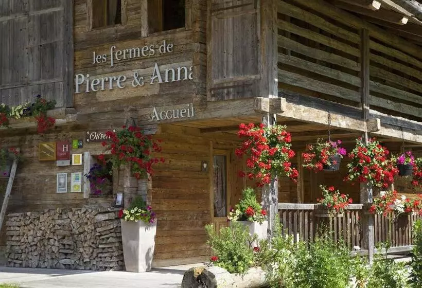 هتل Chalet Hôtel Les Fermes De Pierre & Anna