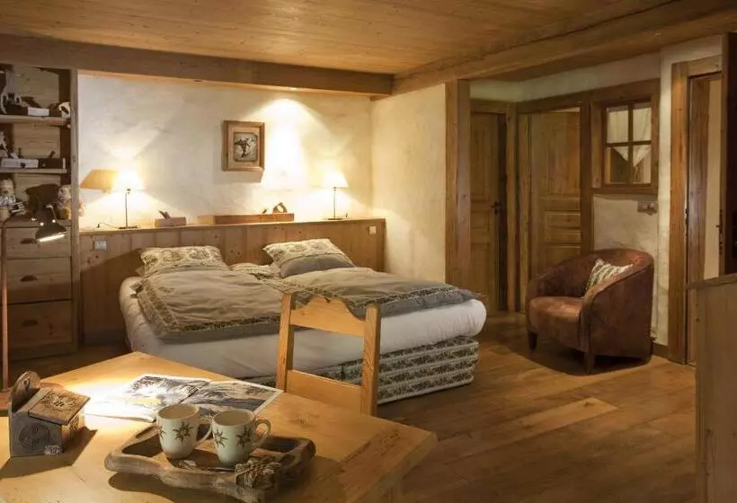 هتل Chalet Hôtel Les Fermes De Pierre & Anna