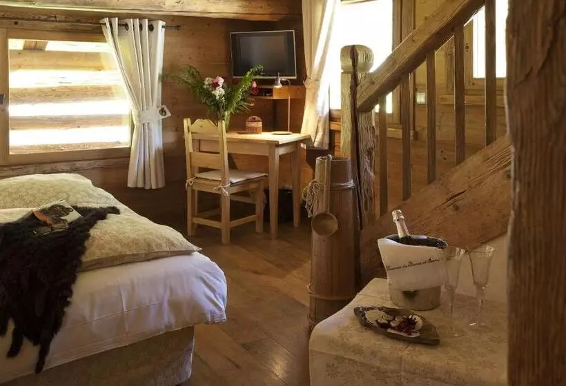 هتل Chalet Hôtel Les Fermes De Pierre & Anna