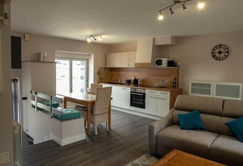 בית מלון כפרי De La Baie