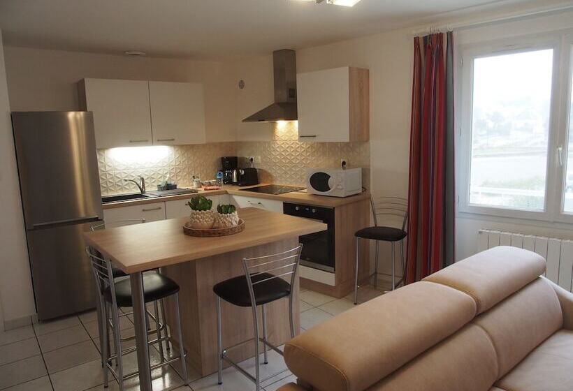 בית מלון כפרי De La Baie