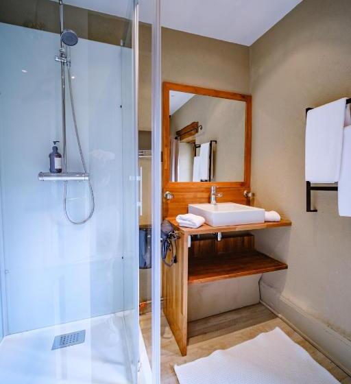 فندق Domaine De La Pommeraye & Spa