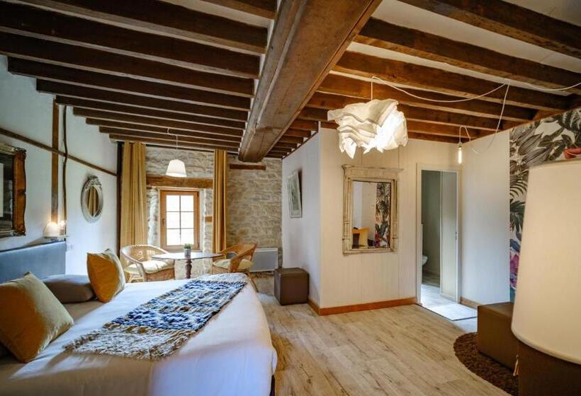 فندق Domaine De La Pommeraye & Spa