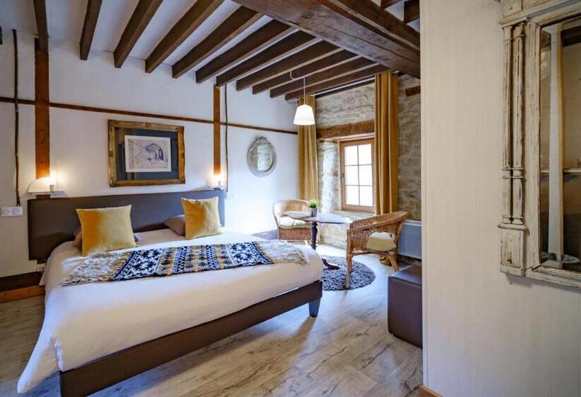 فندق Domaine De La Pommeraye & Spa