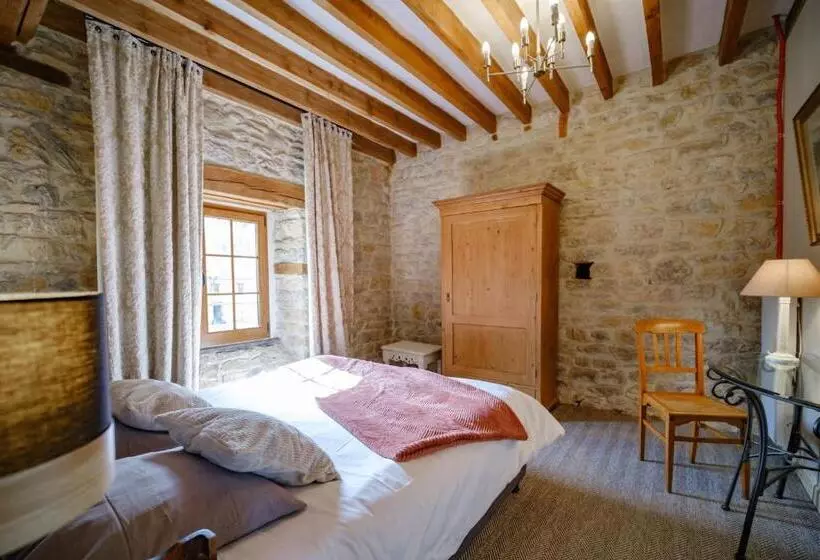 Hotelli Domaine De La Pommeraye & Spa