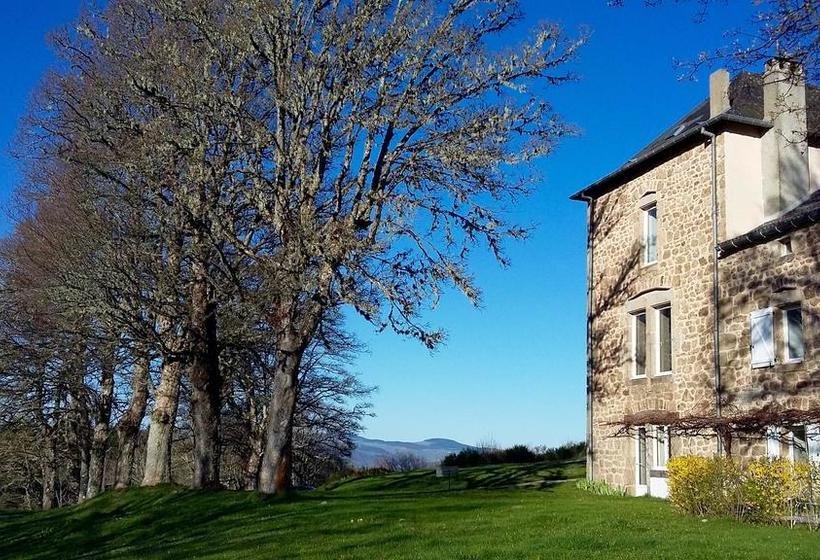 فندق Domaine De Rilhac