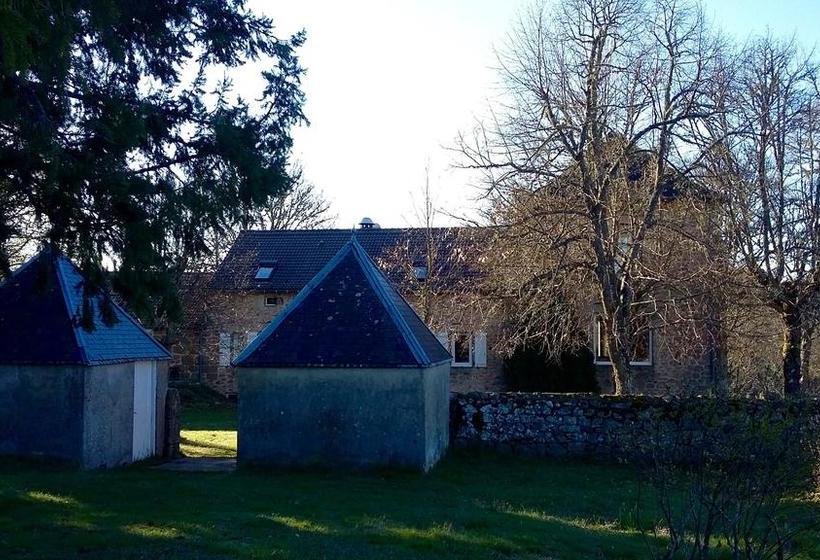 فندق Domaine De Rilhac