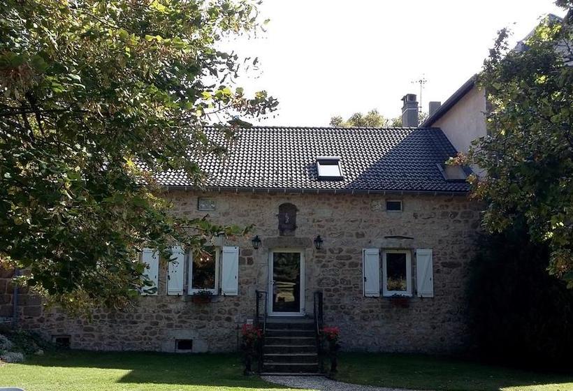 فندق Domaine De Rilhac