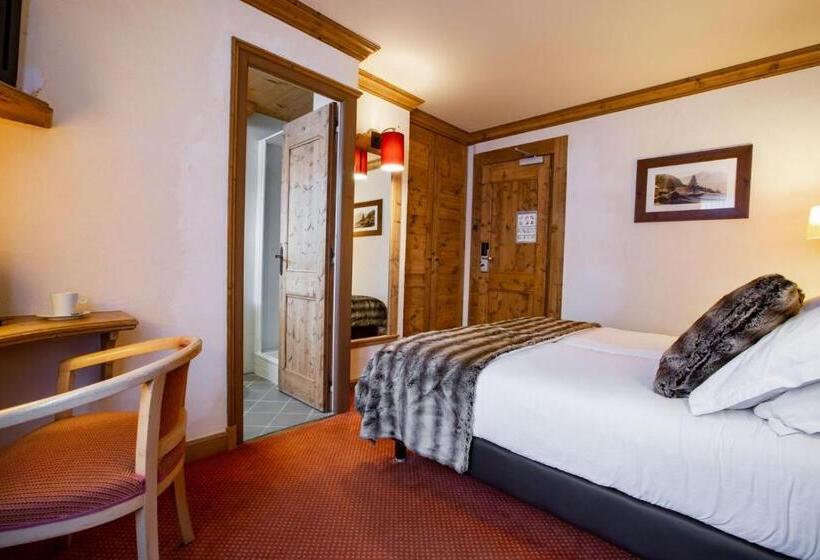 هتل Hôtel Champs Fleuris Morzine