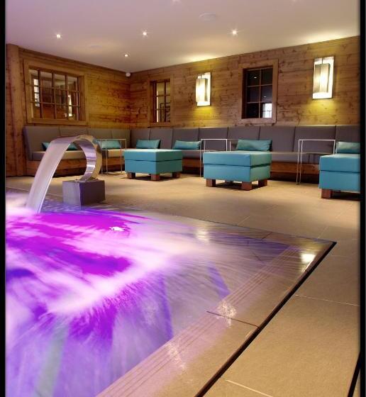 هتل Hôtel Champs Fleuris Morzine