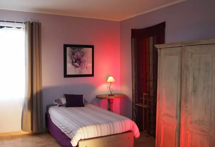 ホテル Hôtel Le Relais Du Luberon