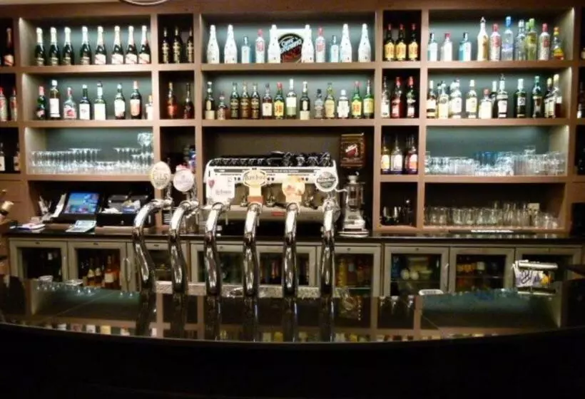 هتل Hôtel Victor