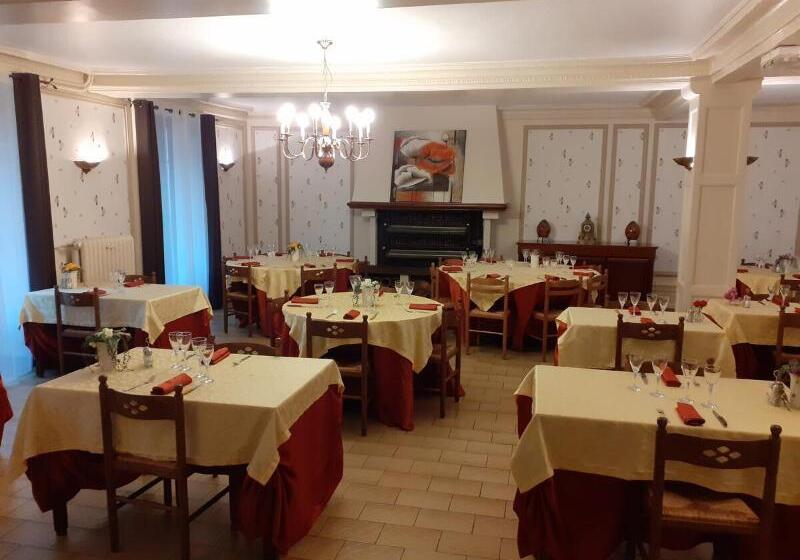 Отель Aigle D Or