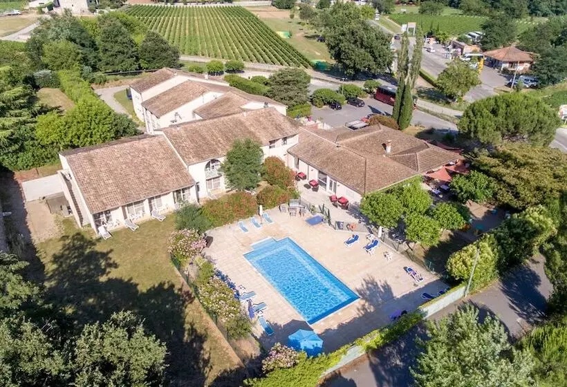 Hotelli Le Clos Des Bruyeres