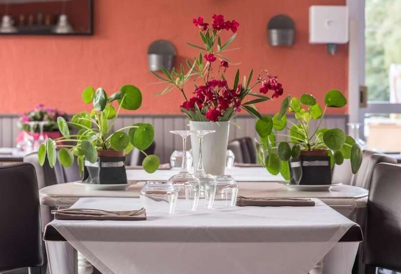 בית מלון כפרי Le Clos Des Bruyeres