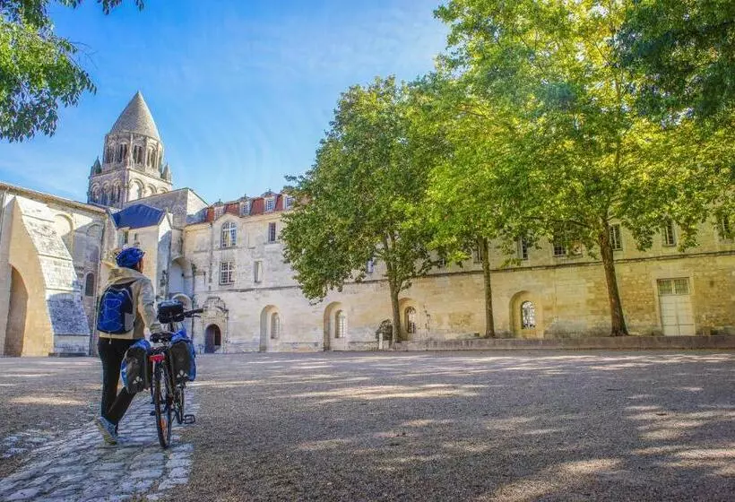 هتل Les Chambres De L Abbaye