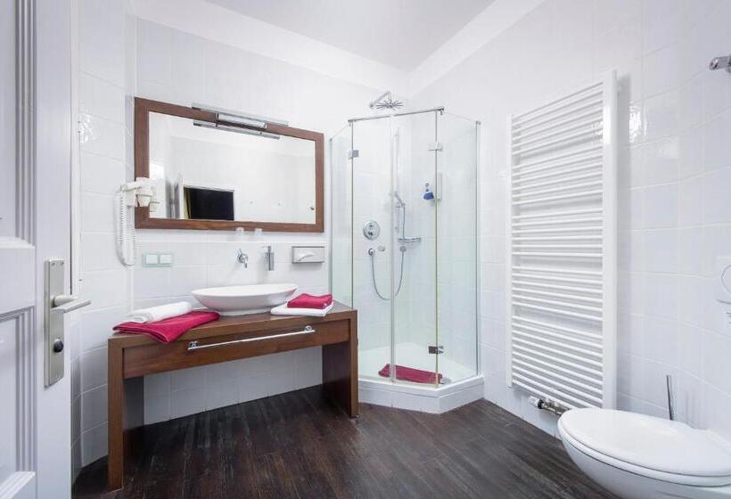 בית מלון כפרי Les Tourelles