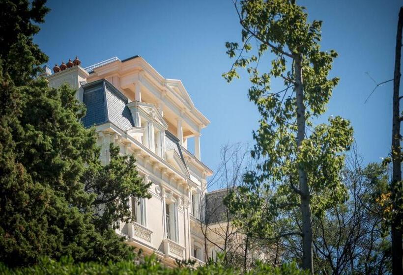 בית מלון כפרי Les Tourelles