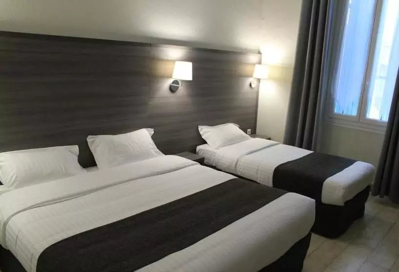 ホテル Hôtel L Univers