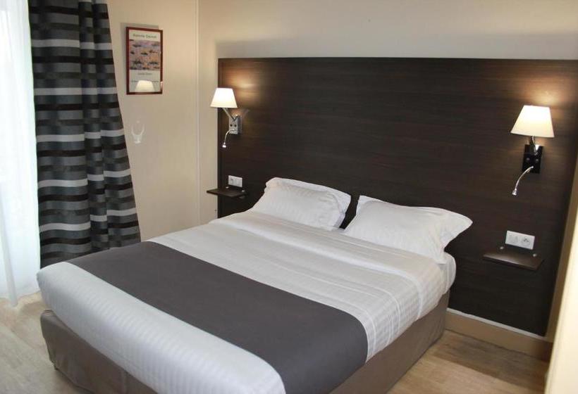 בית מלון כפרי Hôtel L Univers