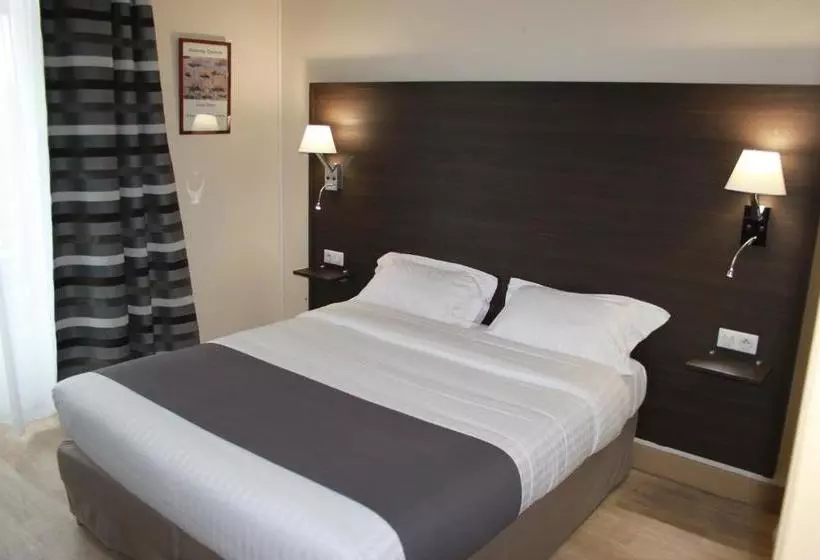 ホテル Hôtel L Univers