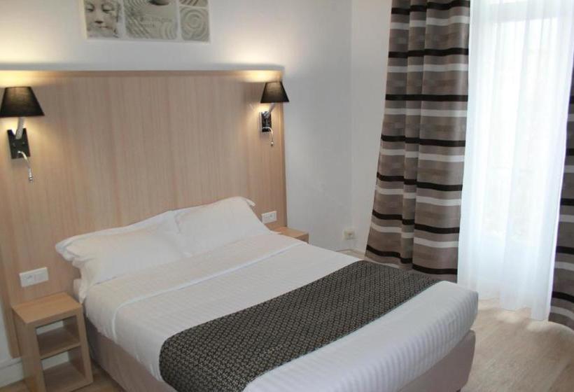 בית מלון כפרי Hôtel L Univers