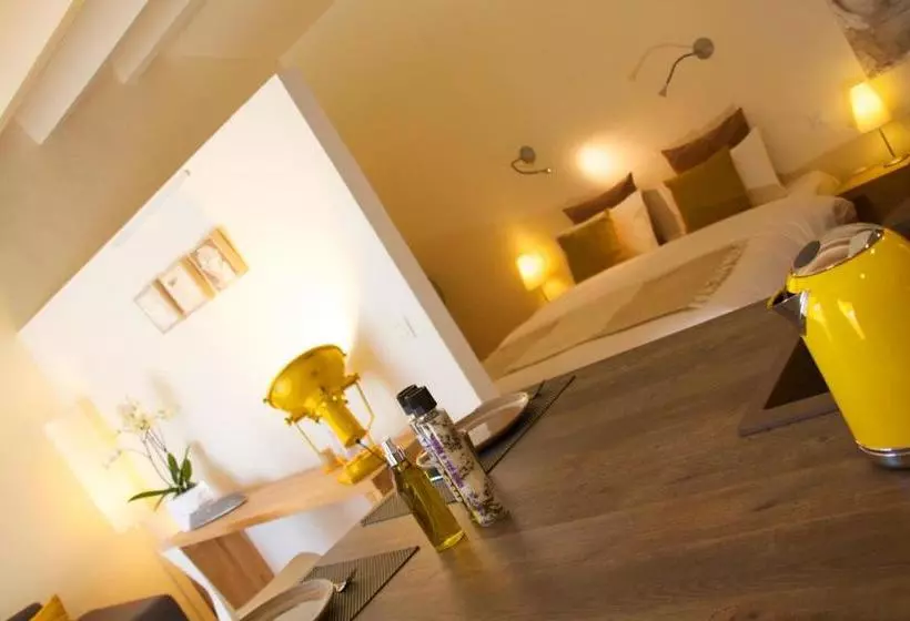 Bed and Breakfast Maison Alegria