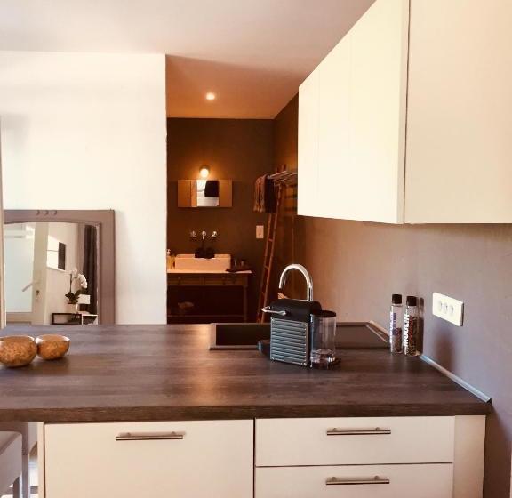 Bed and Breakfast Maison Alegria